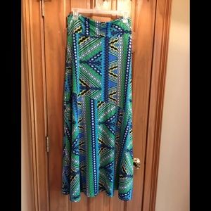 Fun skirt, new no tags.